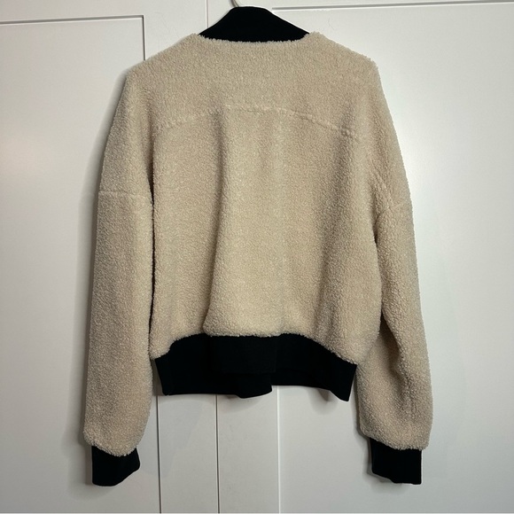 Fabletics Dream Polar Fleece Pullover Large cream black cropped half zip Sherpa - Picture 6 of 10
